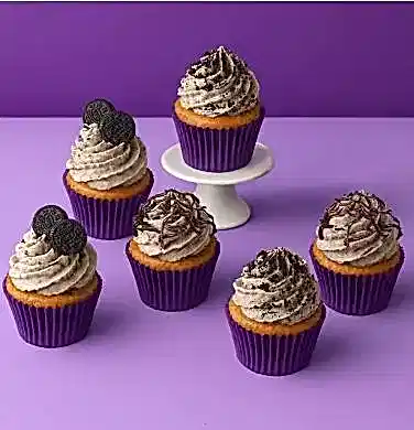 Box Of 6 Chocolate-Filled Oreo Cupcakes