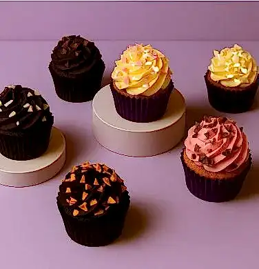 Box Of 6 Chocolate Curl Cupcakes