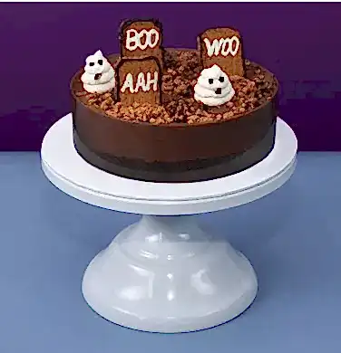 Haunted Graveyard Halloween Cheesecake