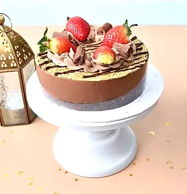 Strawberry Dubai Chocolate Cheesecake