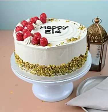 Berry Pistachio Cream Cake